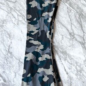 AERIE Camouflage Print Leggings